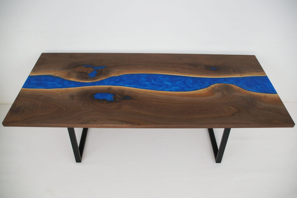http://River%20Dining%20Table%20With%20Matching%20Live%20Edge%20Walnut%20Sofa%20Table%201736%207