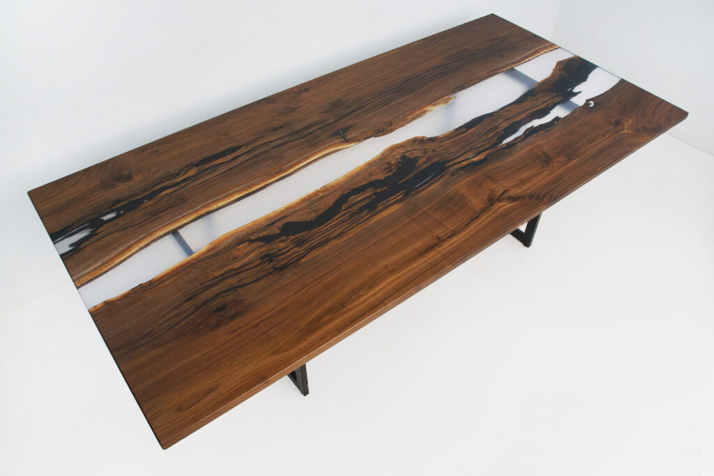 http://Walnut%20Epoxy%20River%20Dining%20Table%201802%202