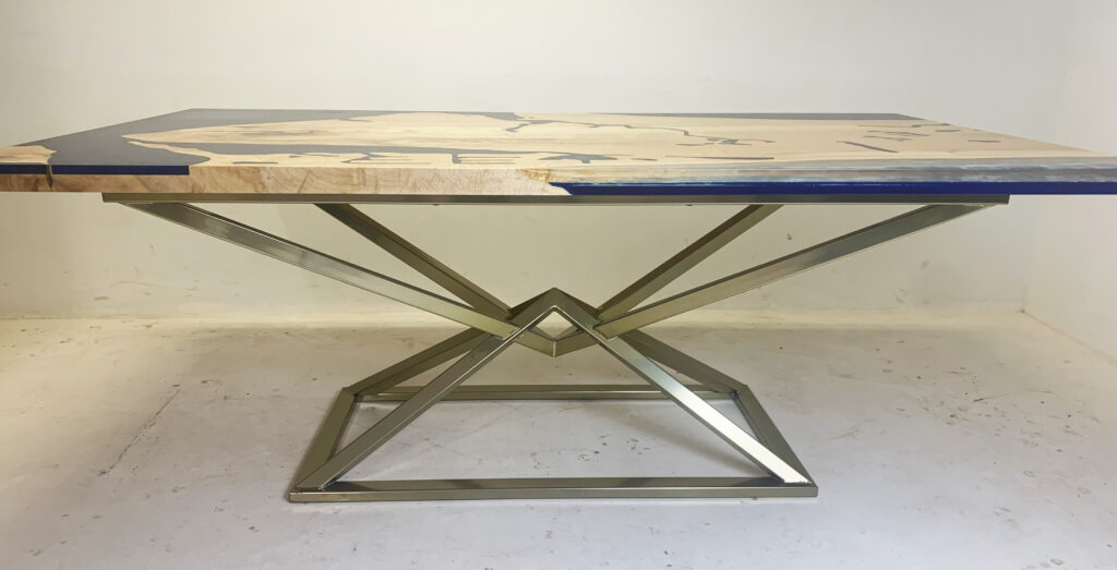 http://Maple%20Dining%20Table%20With%20Shoreline%20Topography%207