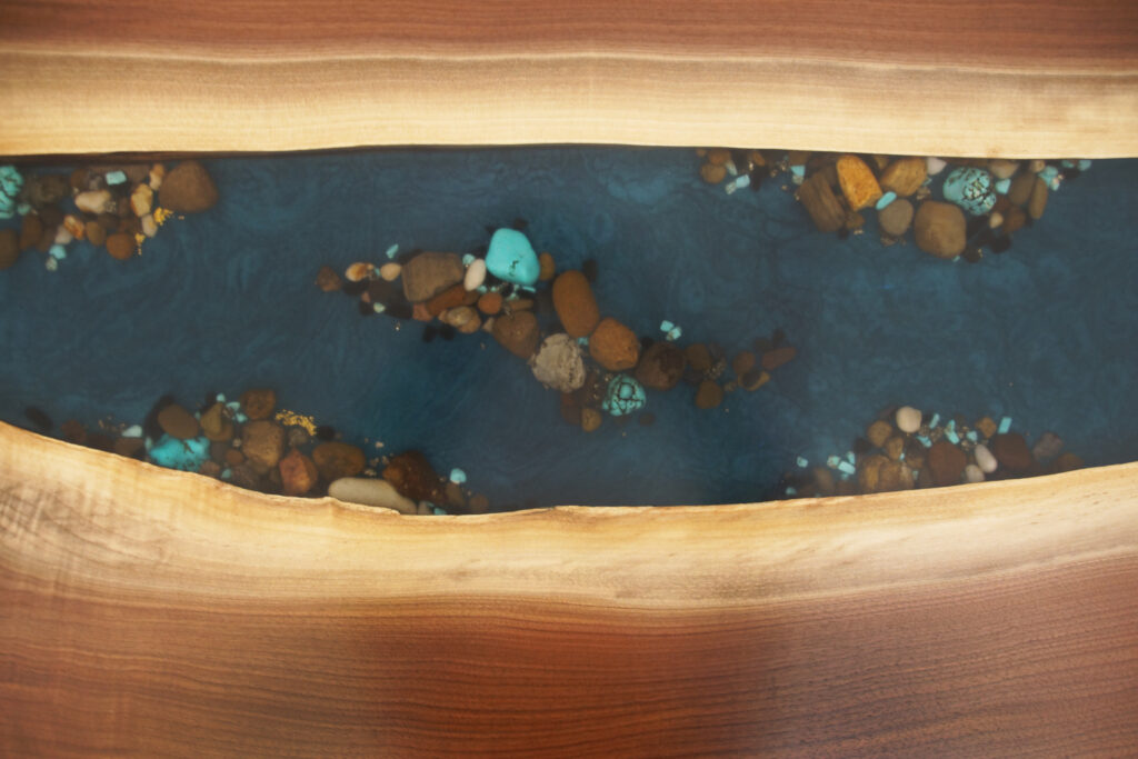 http://Extendable%20Walnut%20Dining%20Table%20with%20River%20Rocks%20&%20Gold%201786%2011