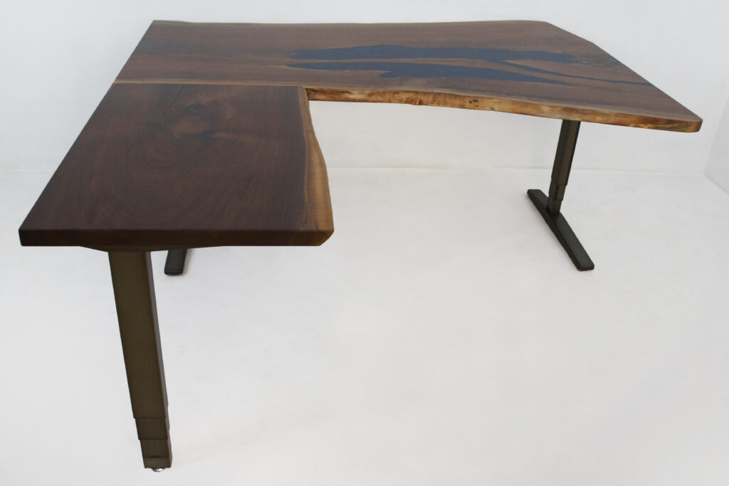 http://L%20Shaped%20Live%20Edge%20Desk%20With%20Adjustable%20Height%20Functionality%201812%203