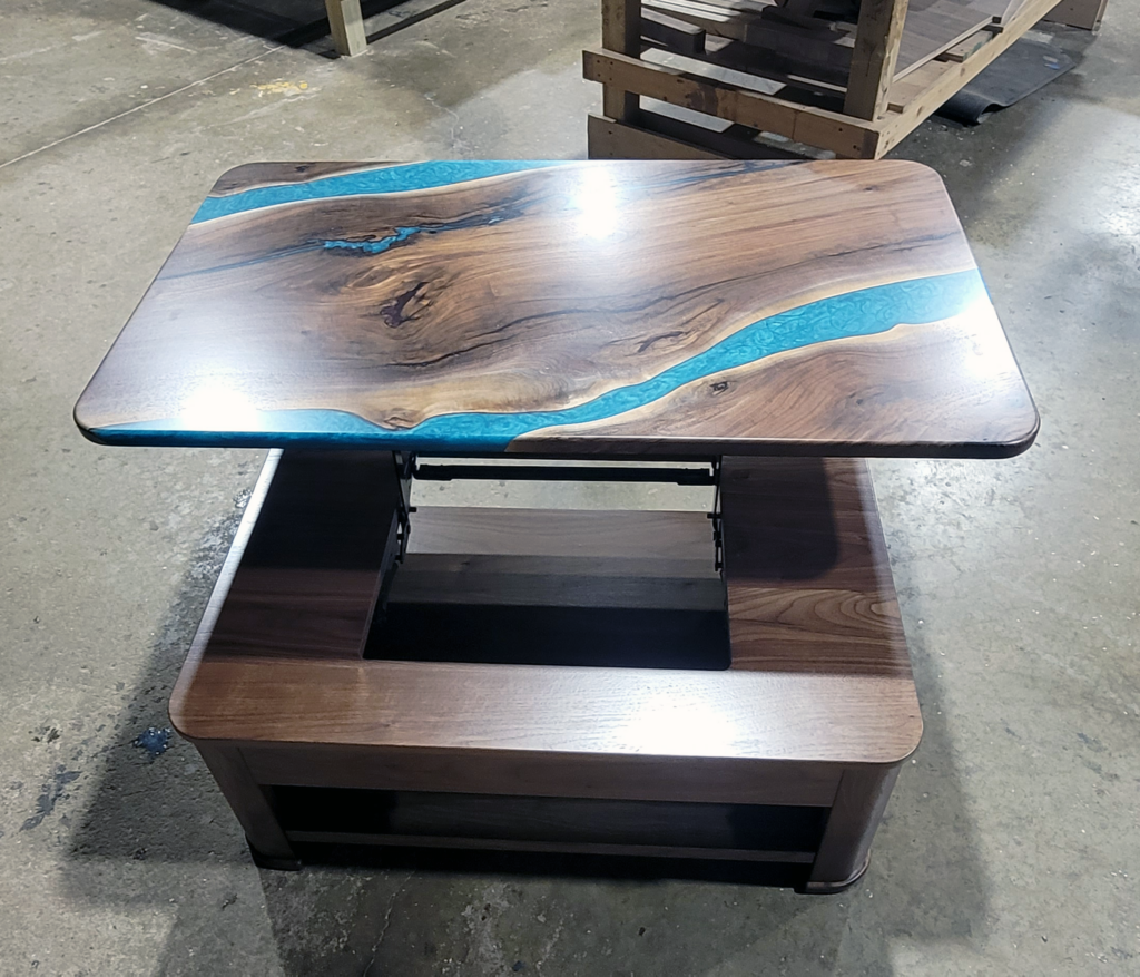 http://Walnut%20Coffee%20Table%20With%20Storage%206