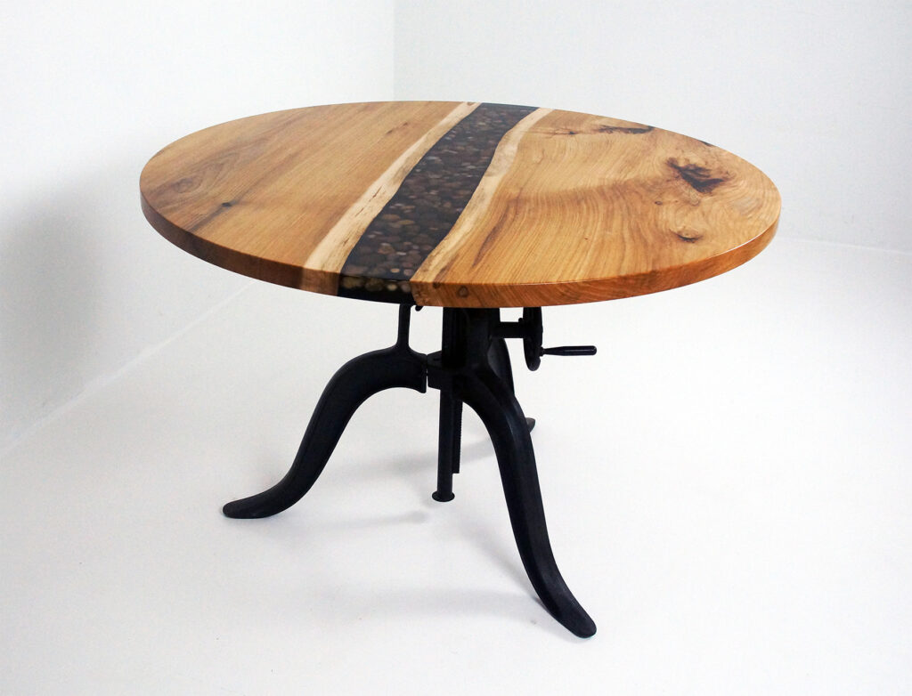 http://Round%20River%20Rock%20Kitchen%20Table%205