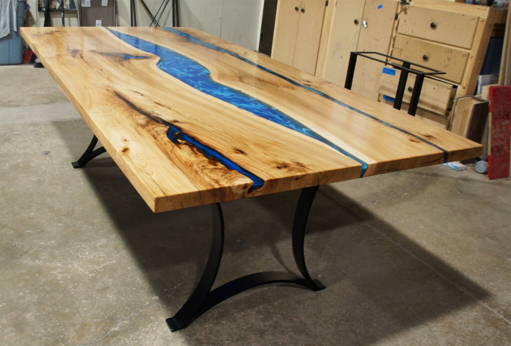 http://Hickory%20Resin%20River%20Dining%20Table%203
