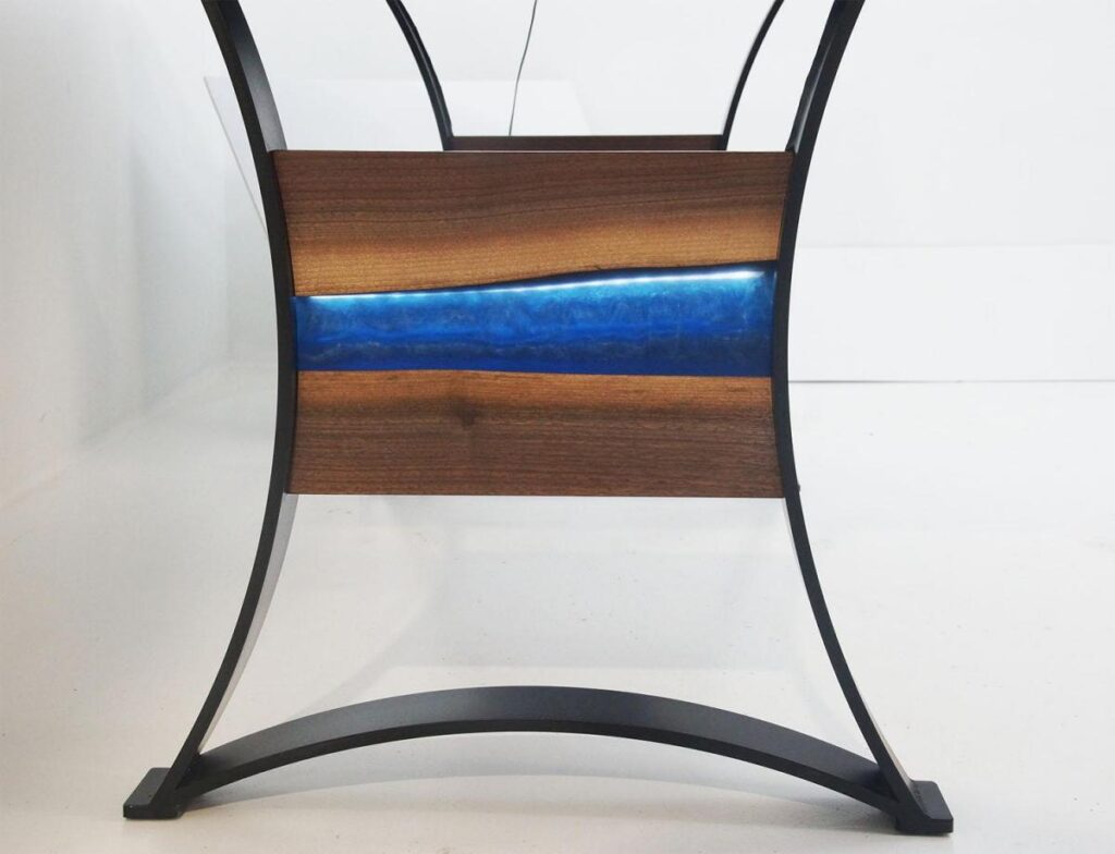http://Blue%20Epoxy%20River%20Dining%20Table%20With%20Epoxy%20Legs%20and%20LED%20Lights%204